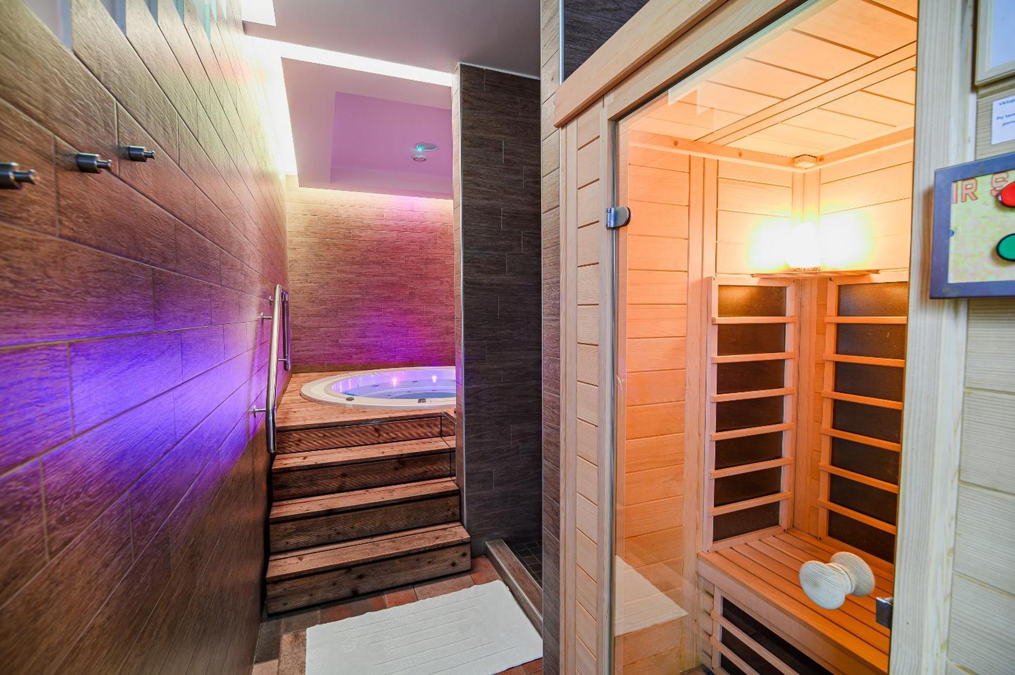 Glamping Maleric With Natural Pool Dragatuš Extérieur photo