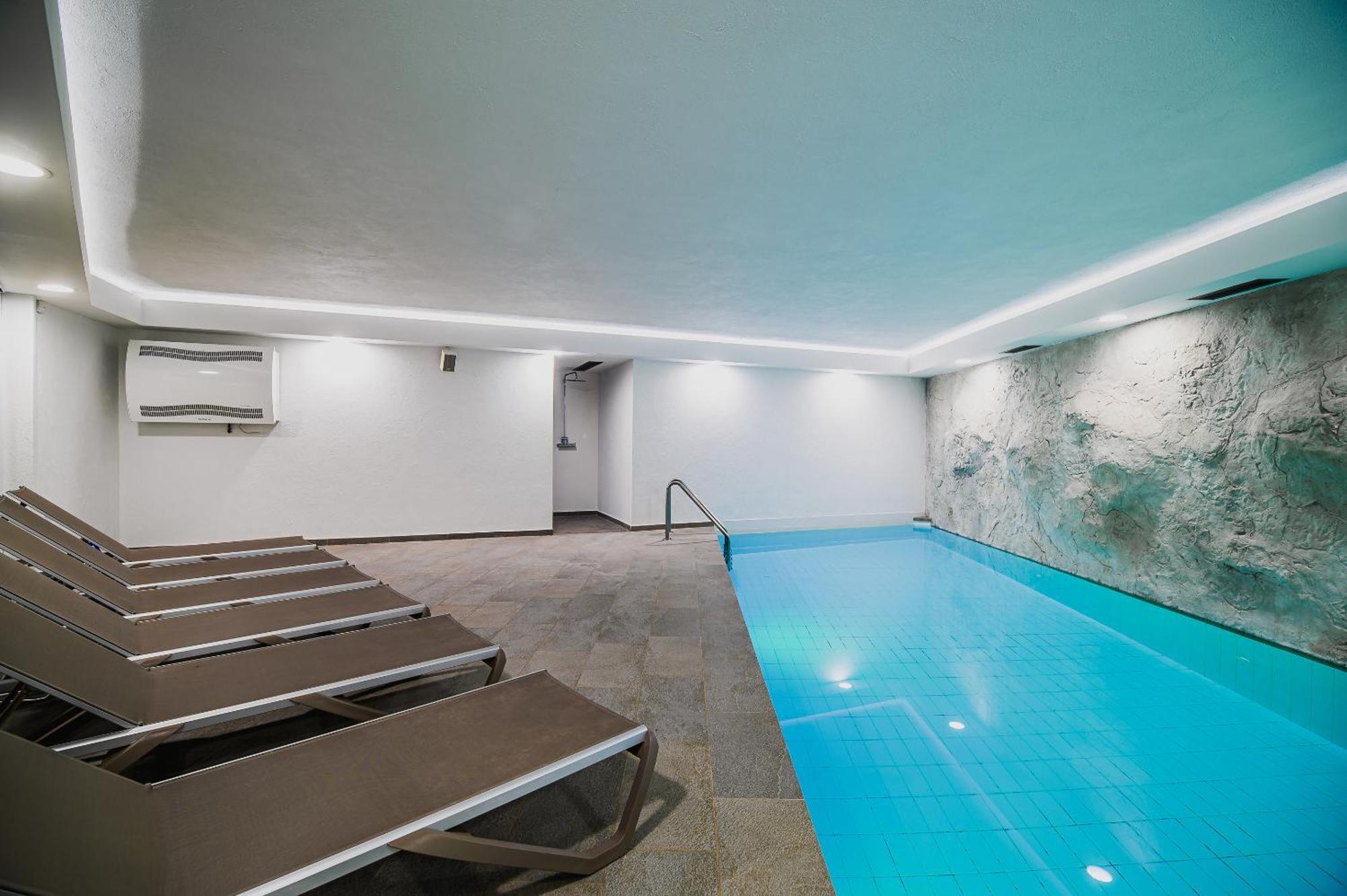 Glamping Maleric With Natural Pool Dragatuš Extérieur photo